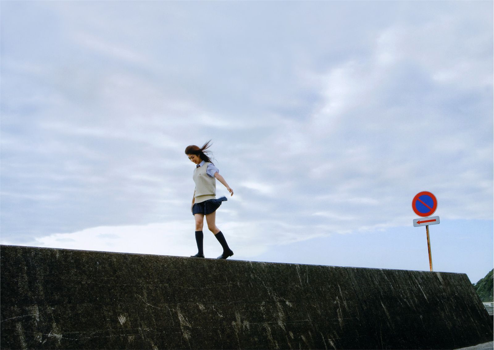 Azusa Togashi 富樫あずさ [PB美女写真集]